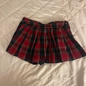 Y2K, grunge mini skort